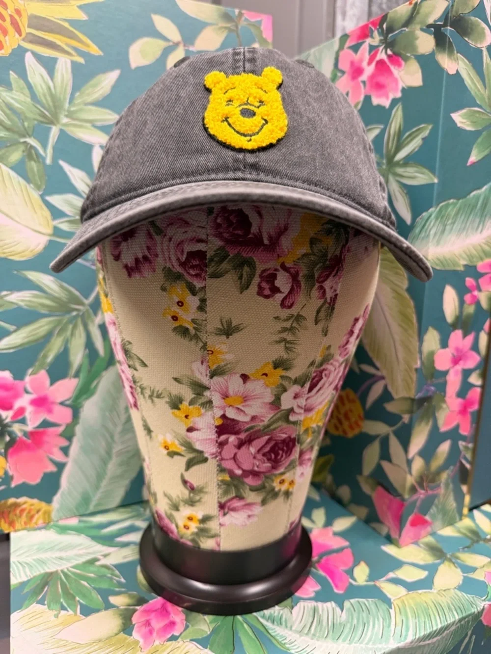 Disney Winnie the Pooh Baseball Cap Adult Size NWT